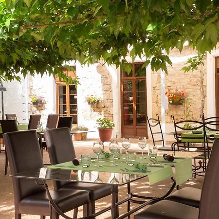 Bed and Breakfast Chambre D'Hotes Au Jardin Des Saveurs Cordes-sur-Ciel Exterior foto